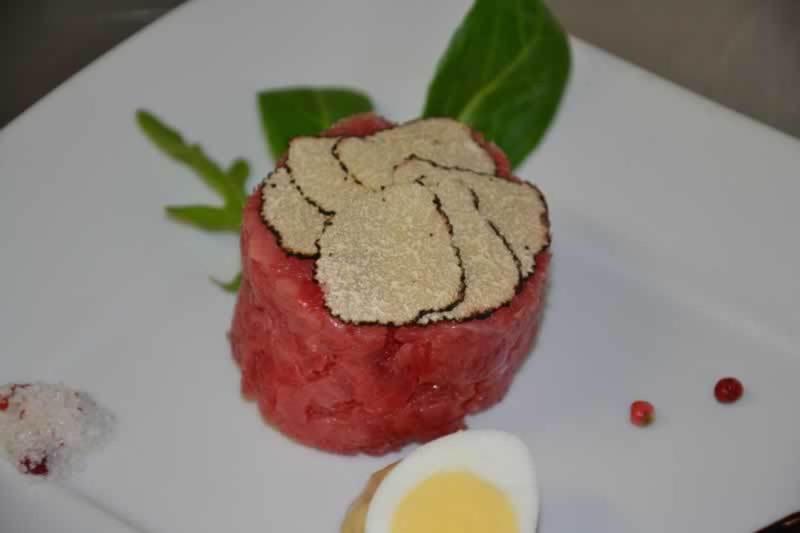 Trattoria Del Bivio Konuk evi Cerretto Langhe Dış mekan fotoğraf